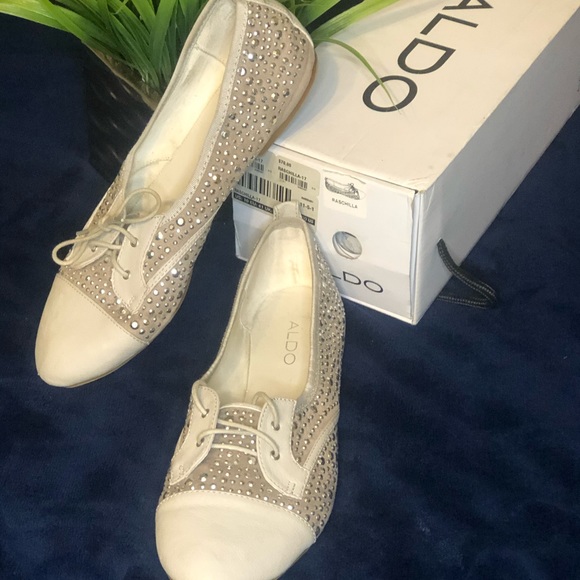 Aldo Silver Jeweled Raschilla Flats - Picture 2 of 3